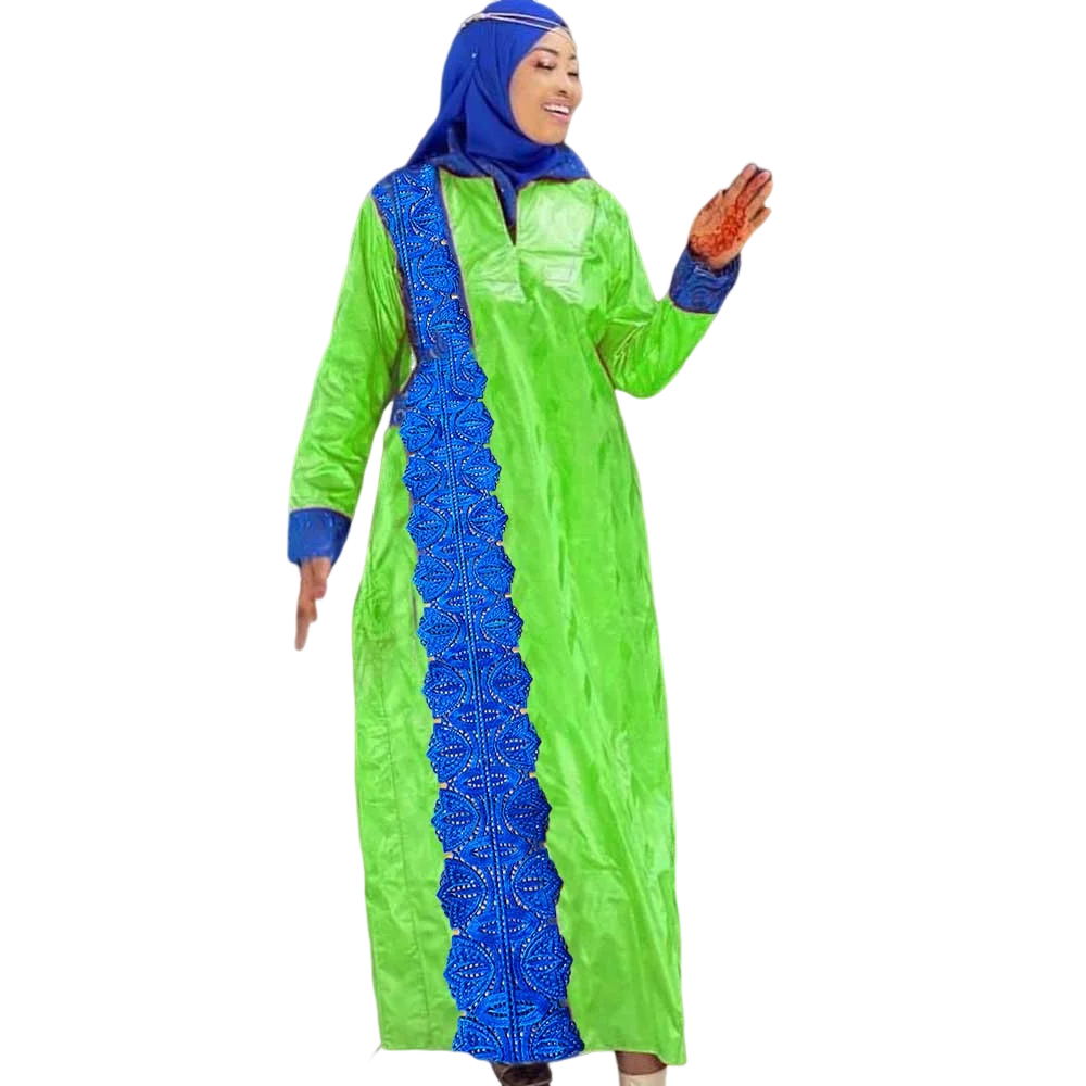 

Fashion blogger's Bazan dress, party focal length robe, classic ladies' gown