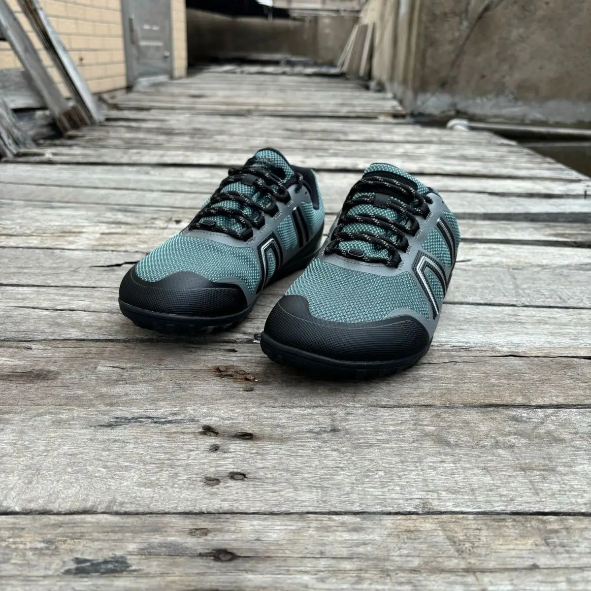 

Professional men's weight training shoes men's non-slip fitness shoes non-slip squat hard pull shoes men's comfortable wide-top