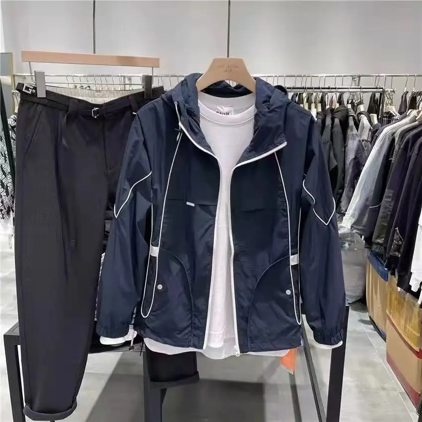 

Casual Hooded Men's Jaet Spring Summer Korean Sle Breathable Polyester Youth Faion Autumn Long Sve Zipper Closure