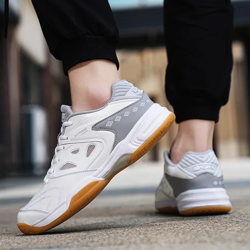 New Mens Badminton Sneakers Wide Pickleball Shoes Tennis Shoes Full Court Tennis Sneakers With Arch Support