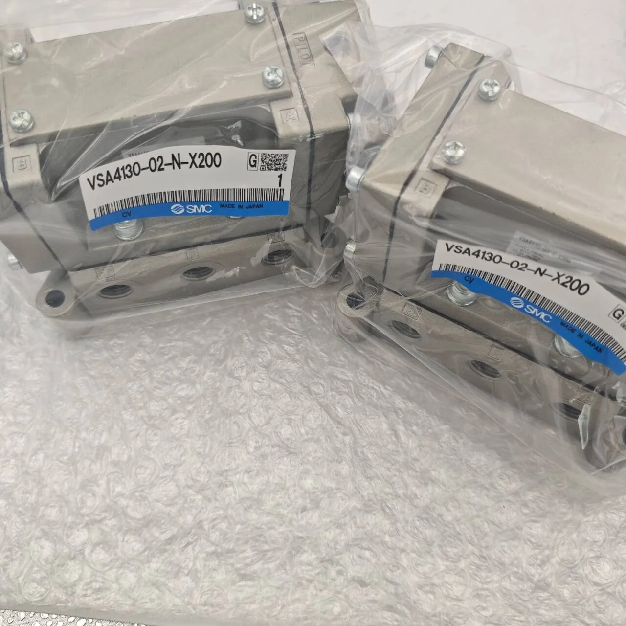 الأصلي SMC صمام الملف اللولبي للتحكم الهوائي VSA4130-02-N-X200 صمام التحكم الهوائي بخمسة تمريرات