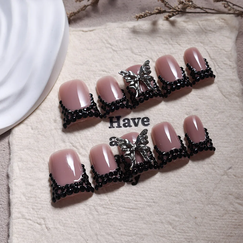 10pcs high-end Sweet and cool style, hand-painted three-dimensional butterfly, sparkling petite black diamond handmade fake nail