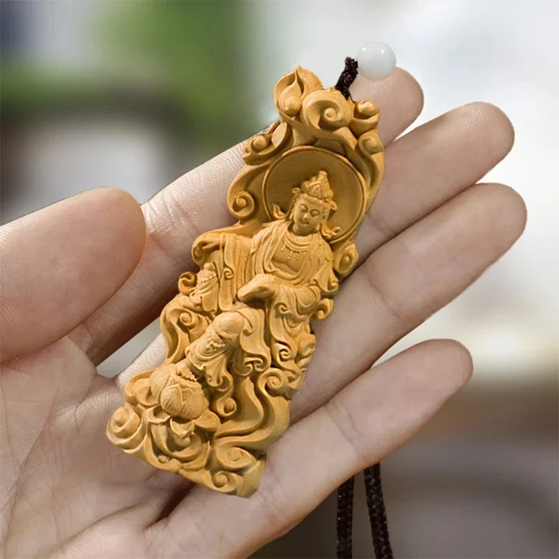 Kuan Yin Statue Wood Carving God Statue Guan Yin Bodhisattva Carving Crafts Peace Charm Pendant Car Accessories