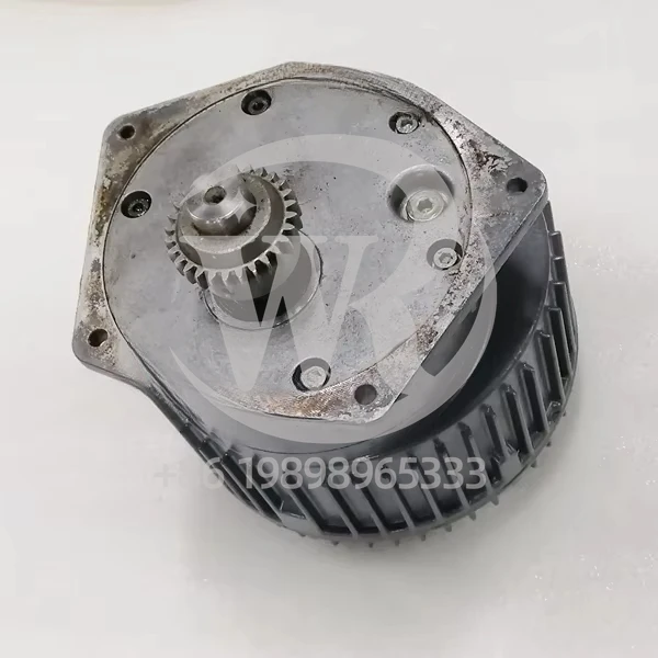Original Used 61.105.1943 CD102 SM74 Gear Motor Heidelberg Spare Part