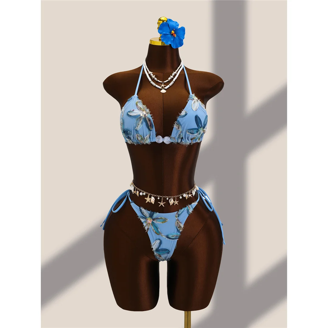 Mit Sarong-Blumenmuster, Neckholder-Bikini, Damen-Badeanzug, dreiteiliges Bikini-Set, Badebekleidung, Badeanzug, Modell V8321. – Detail 12