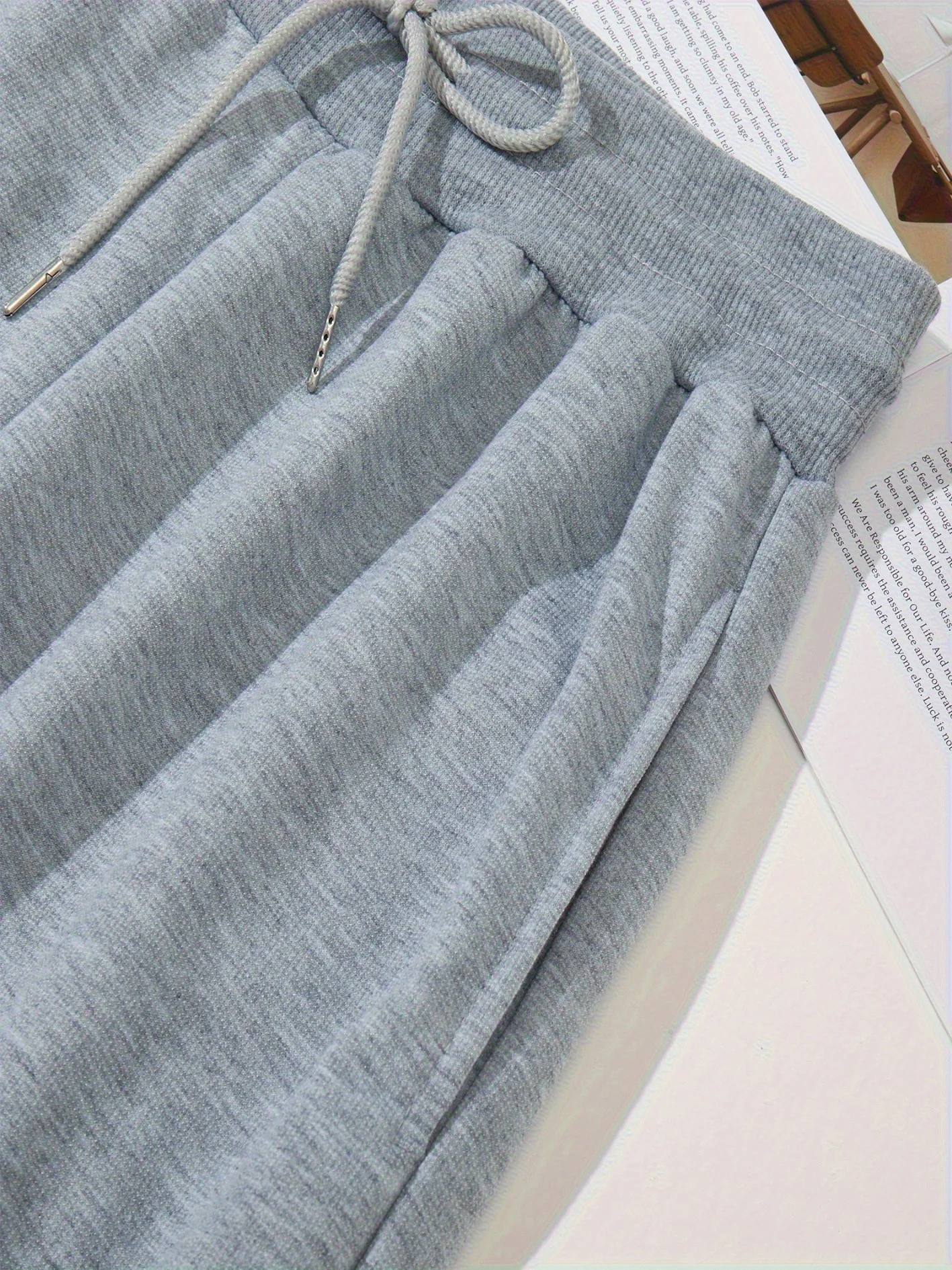 Neue, atmungsaktive Sport-Freizeithose, geeignet für Herren, ideal für Outdoor-Sportarten, Jogging, als Sportbekleidung, Streetwear oder als Sport-Sweatpants. – Detail 10