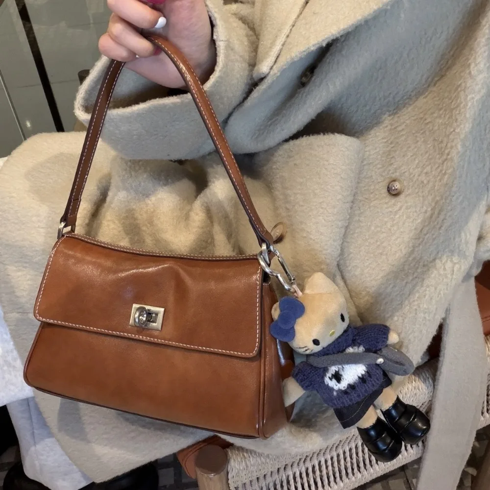 

Retro Brown Locomotive Bag 2025 New Autumn Winter Oil Wax Leather High-end Feeling Shoulder Underarm Mini Portable Messenger Bag