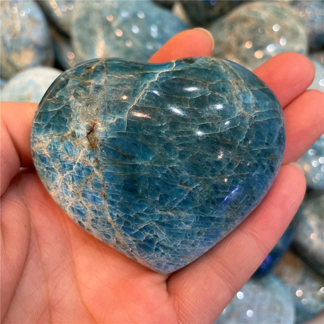 Raw Natural Stones 100% Blue Apatite Quartz Gemstone Minerals Carving Heart Shape Crystal Reiki Spiritual Products Desk Decor