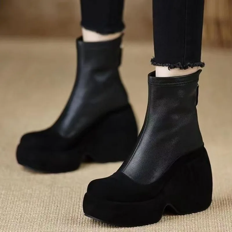 

Женские осенне-зимние ботинки до середины икры, мотоциклетные ботинки на массивном каблуке, женские короткие ботильоны на высокой платформе с толстой подошвой, на танкетке