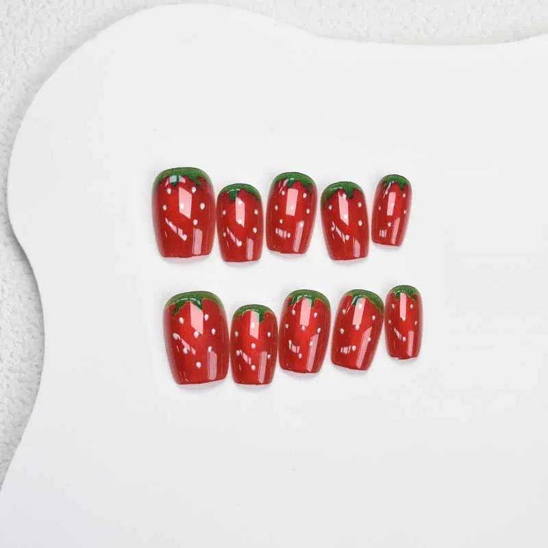 10Pcs Little Fresh Strawberry Fruit Series Crystal Strawberry Cat Eye Press on Nails with Polka Dot Simplicity False Nails Patch