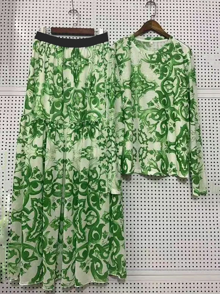 Designer's retro geometric printed knitted gauze T two-piece suit 2026 spring women's dress+loose plus size skirt fashion suit image 3