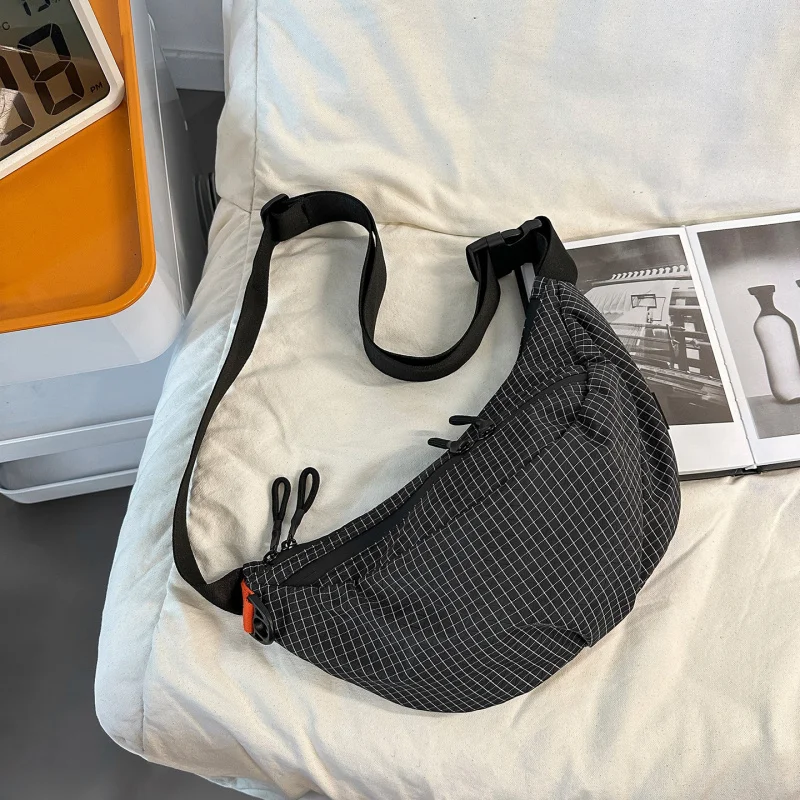 Bolsa de bolinho de lona xadrez para mulheres, bolsa casual de ombro de grande capacidade nas axilas, bolsa crossbody versátil de nicho