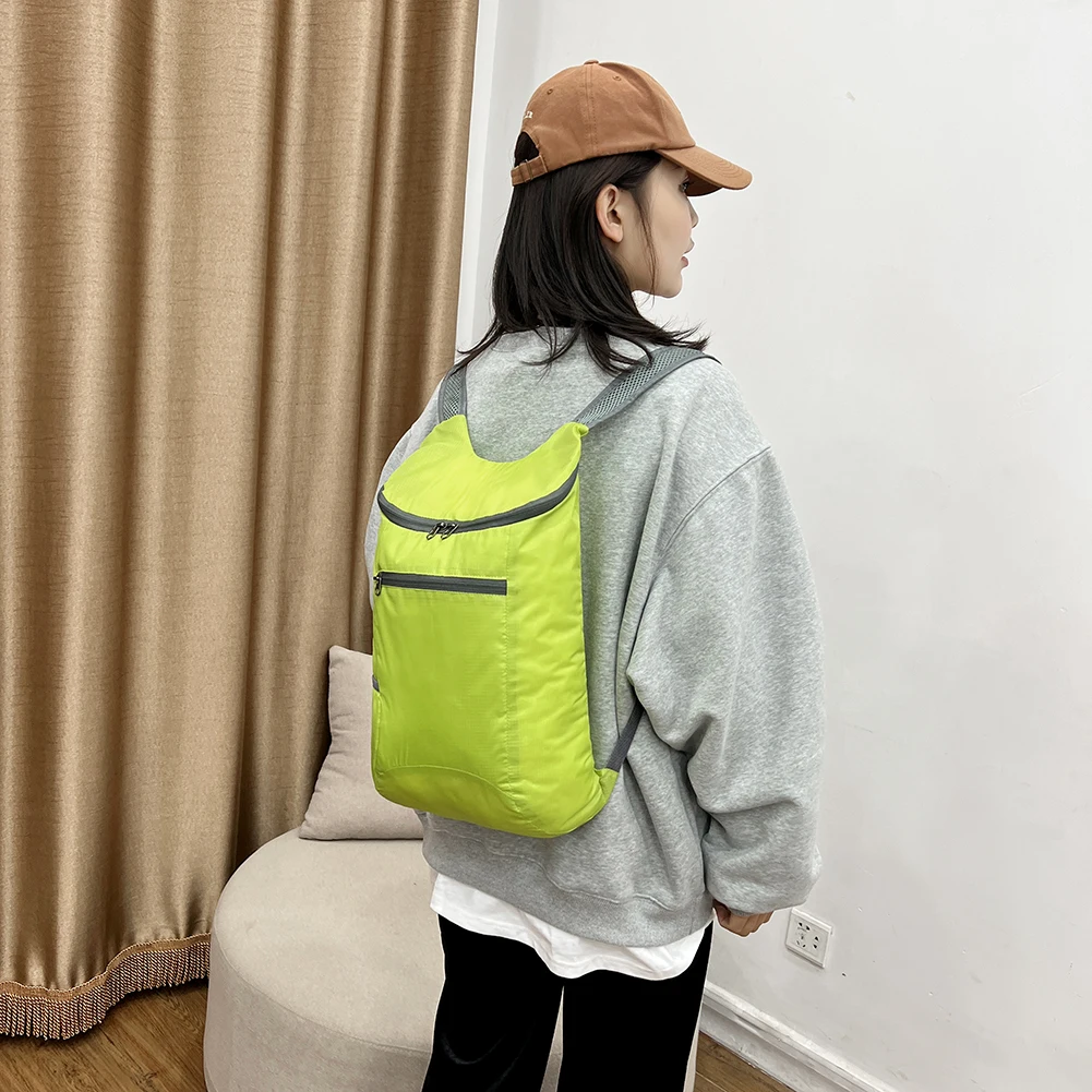 حقيبة ظهر رياضية خفيفة الوزن قابلة للطي سعة 20 لترًا، مقاومة للماء للتخييم، حقيبة ظهر للتخييم في الهواء الطلق والنزهات