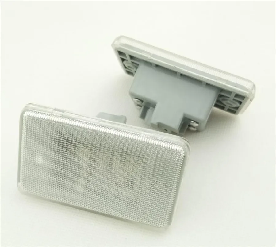 2pcs Indoor Door Room Light Lamp Assy For Pajero Montero  Car Door Lights Shogun 1991-2005