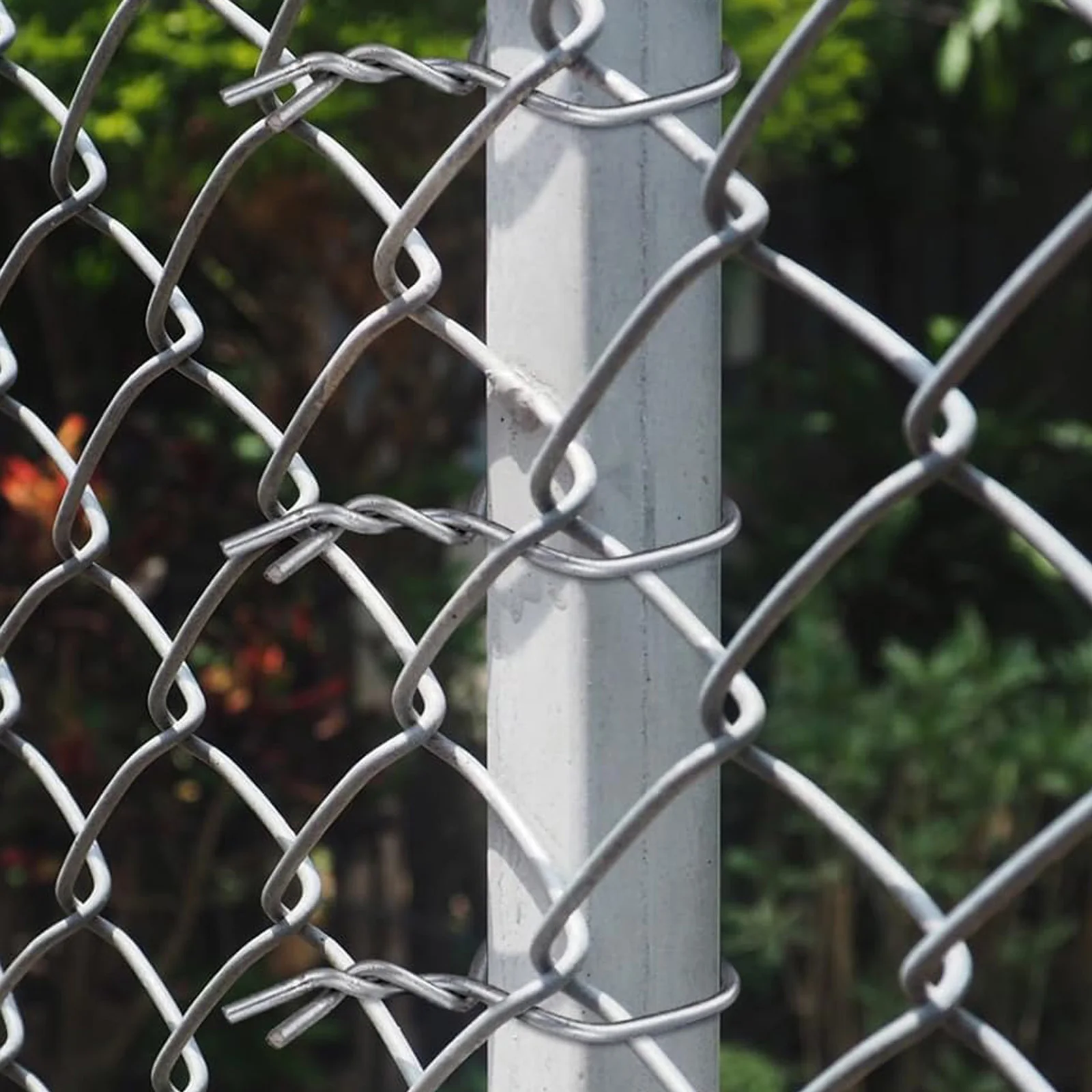 

Column fence clamp fence post clamps galvanized fence post clamps Chain Link Fence Tie Galvanized steel wire fasteners