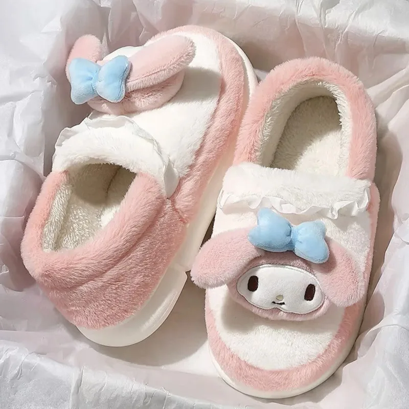 

Sanrio Kuromi Hello Kitty, женские плюшевые тапочки в стиле аниме Kawaii My Melody, хлопковая обувь на плоской подошве, зимняя теплая студенческая девушка, сладкий подарок