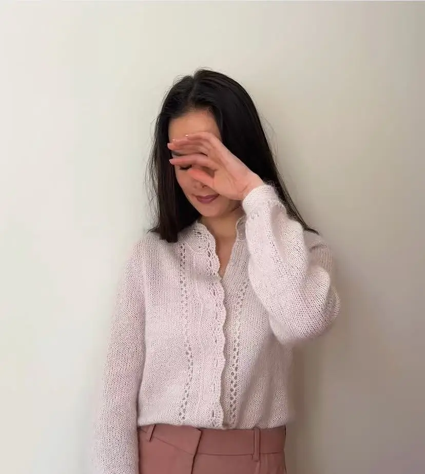 French style design, unique and niche knitted cardigan for women, V-neck soft and sticky long sleeved sweater jacket for women,
