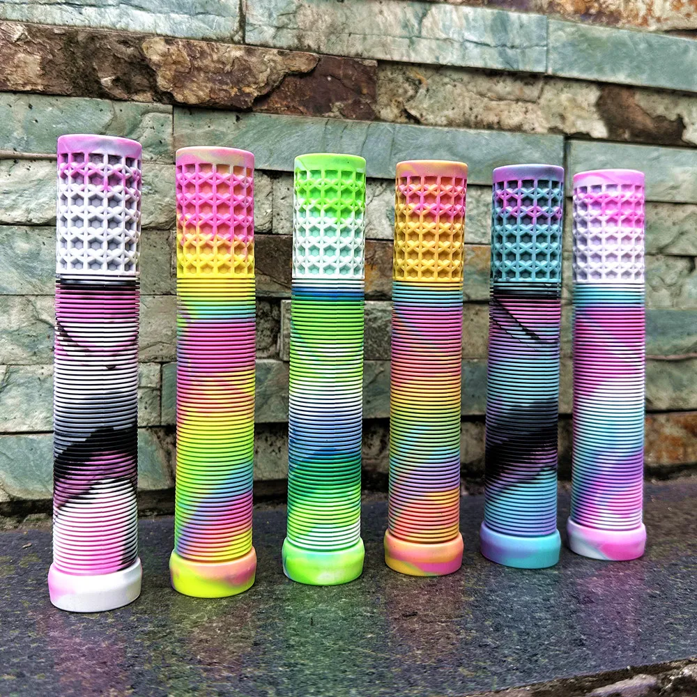 Universal Stripe Color Mountain Bike Grip 160MM Lengthened Rubber Anti-skid Wear Resistant Earth Slope Bike Grip Cycling Parts