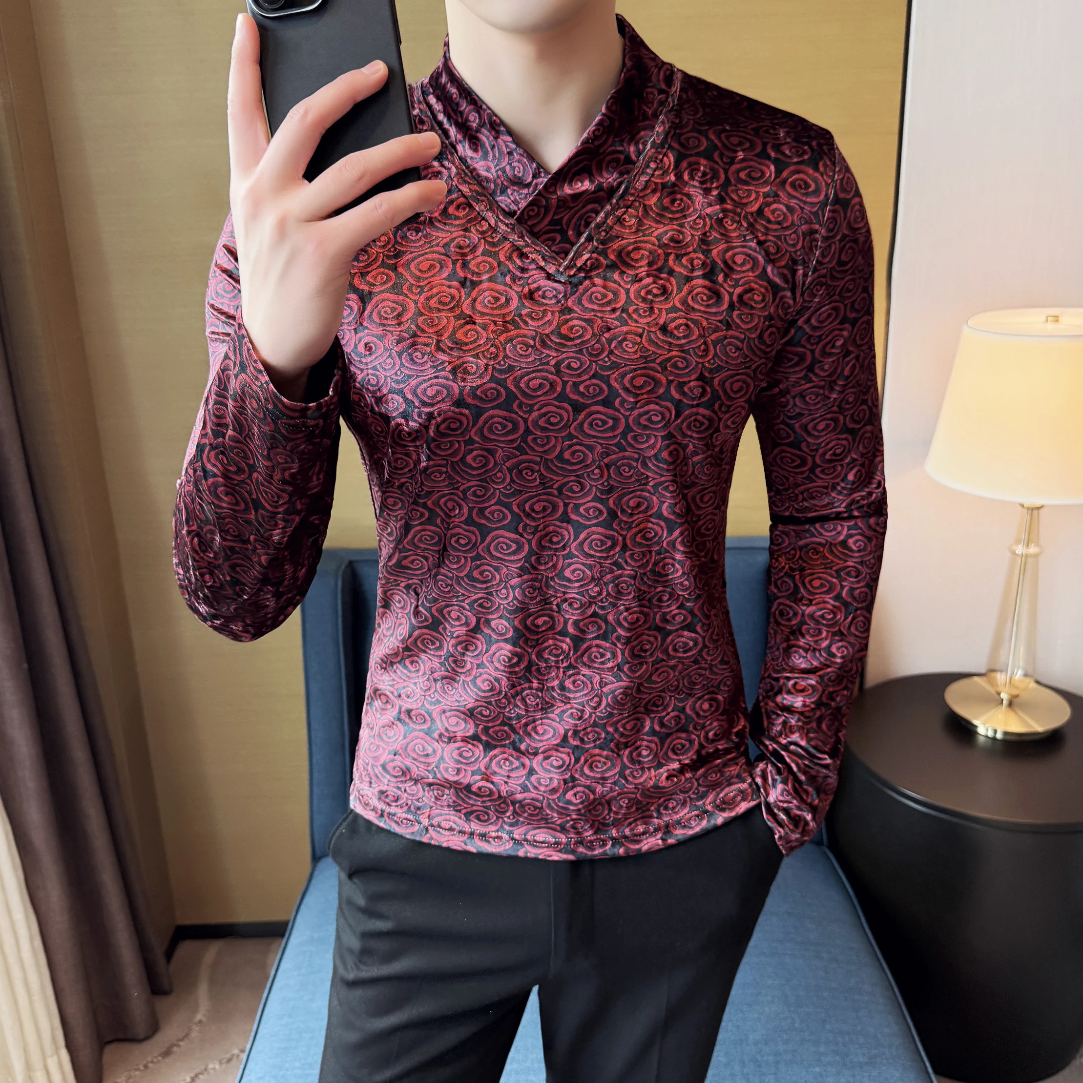 

Gold Velvet Rose Print T Shirts Men Korean Luxury Slim Fit Long Sleeve V Neck Men's T-Shirts All Match Casual Tops Tees Homme