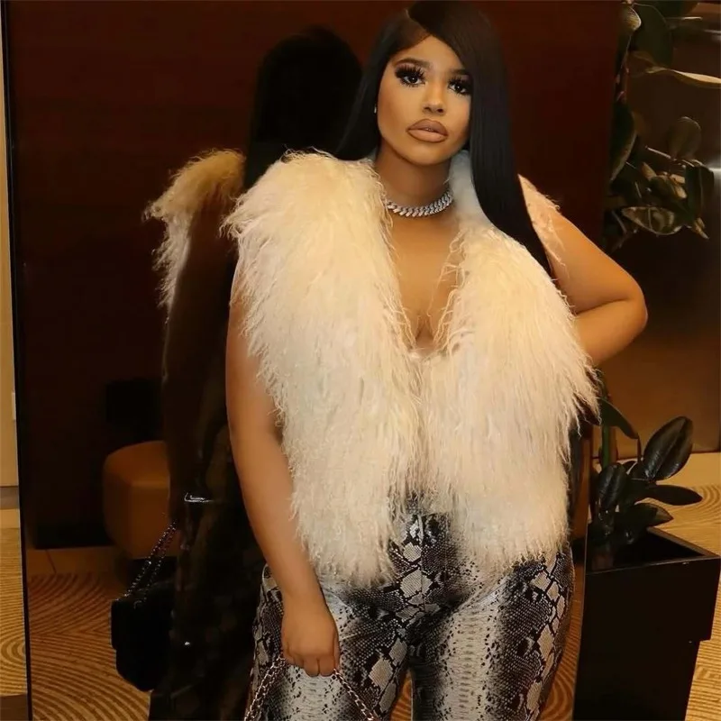 سترات من الفرو المنغولي الصناعي معطف نسائي موضة فروي بدون أكمام وأربطة بدون ظهر سترات دافئة غير رسمية 2025 ملابس خارجية لخريف وشتاء