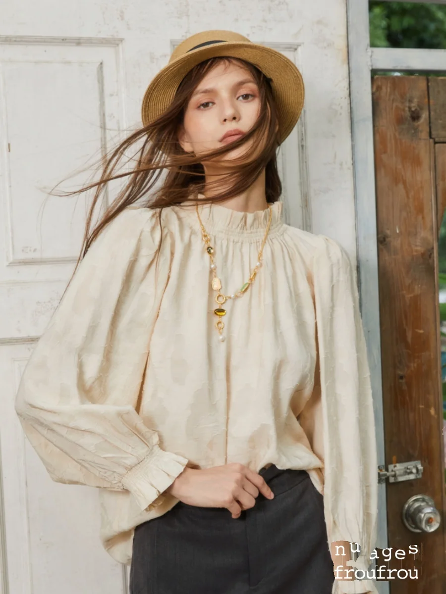 

NuagesFrouFrou French Sle Loose Fit irt with Ruffle Design in Beige Color Elastic Waist Casual Versatile Women's Top