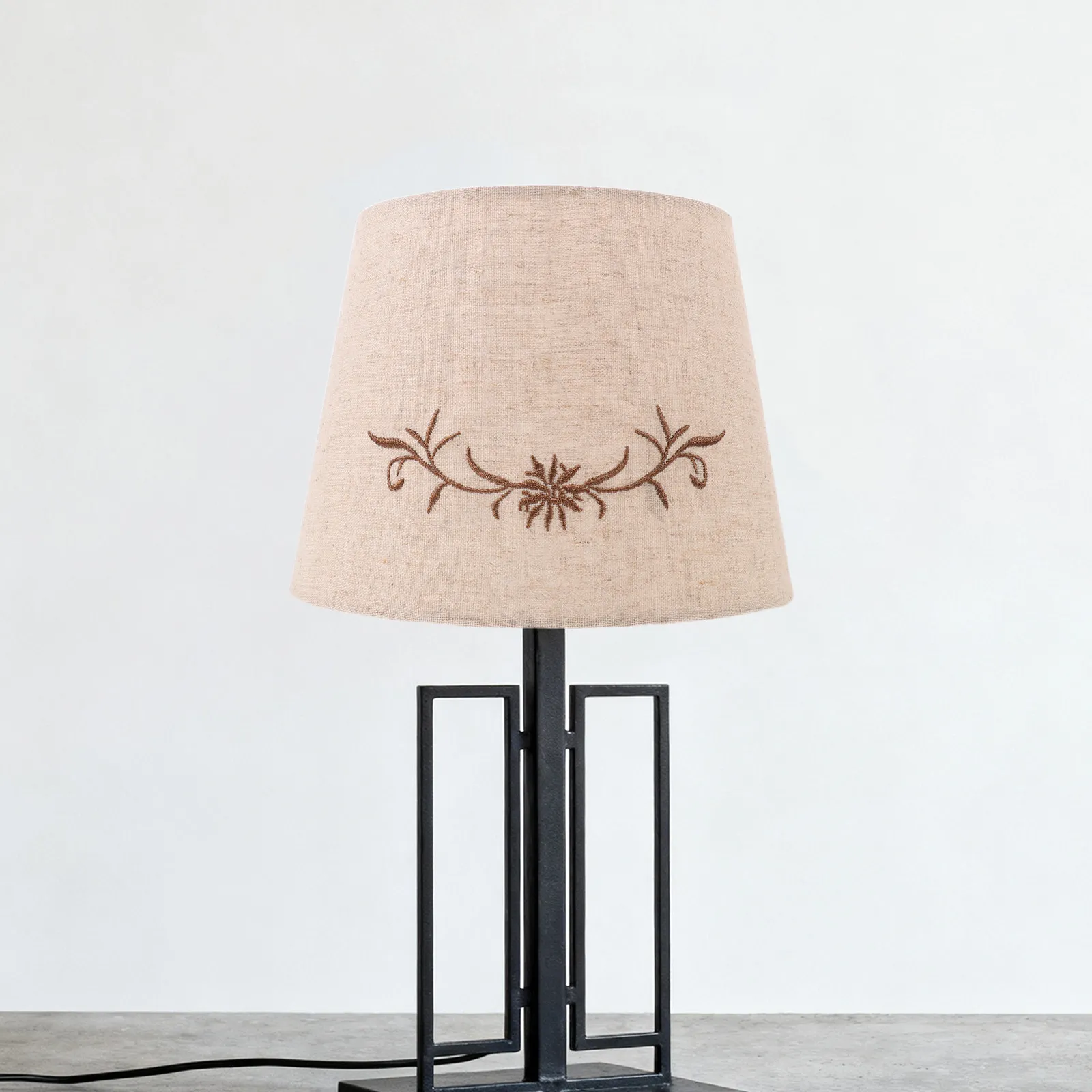 Linen Lamp Shade Cover Floral Embroidered Small Oval for Table Lamps E27 E14 Compatible Bedroom Office Lighting