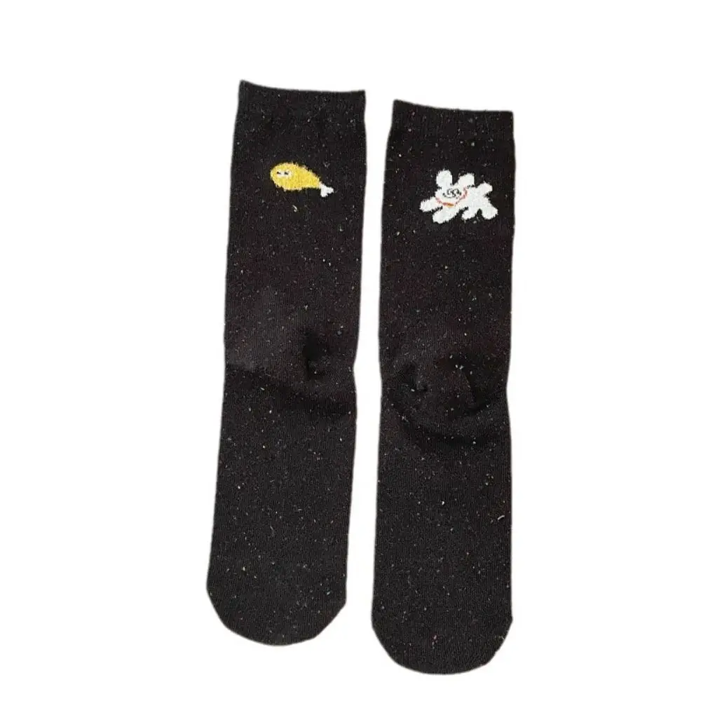 New Breathable Cartoon Socks Harajuku Street Cotton Fish Embroidery Socks Asymmetric Cat Pattern Mid Tube Socks