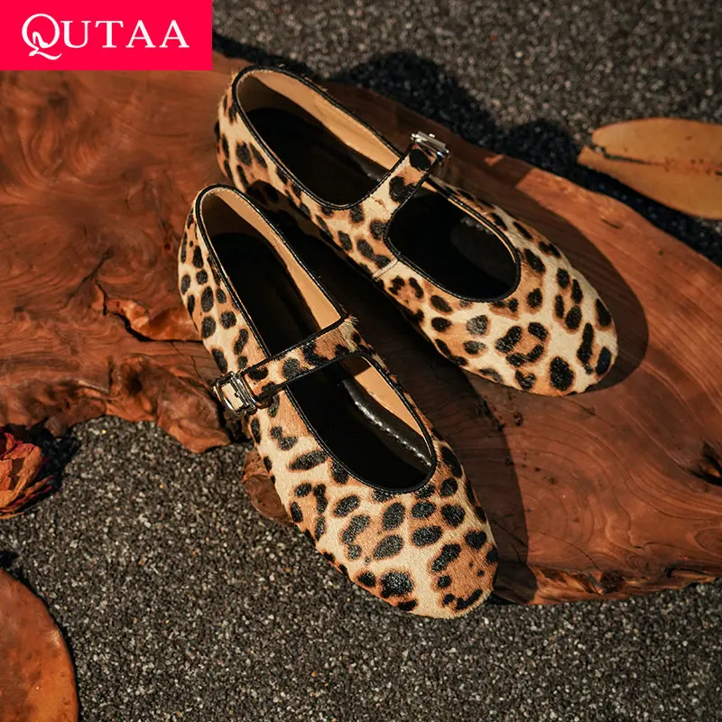 

QUTAA 2025 модные повседневные женские туфли Мэри Джейн на плоской подошве из натуральной кожи с леопардовым принтом и круглым носком, вечерние туфли, женские модельные туфли 34-40