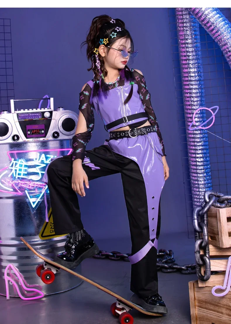 Dreiteiliges Set an coolen Jazz-Tanzkleidungsstücken für Kinder, modische Bühnenkostüme für Mädchen, Kinderbekleidung für Streetdance. – Detail 12