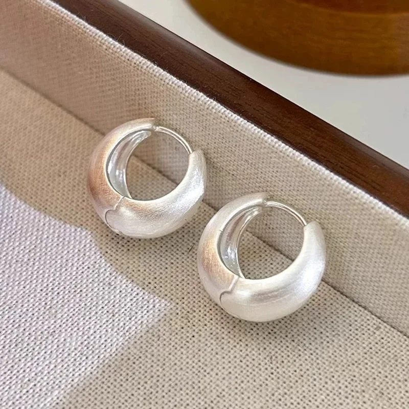 WJFH-ARTS 925 Silver-Plated Classic Brushed Metal Matte Round Earrings For Women Exquisite Daily Wear Hoop Earrings Jewelry Gift