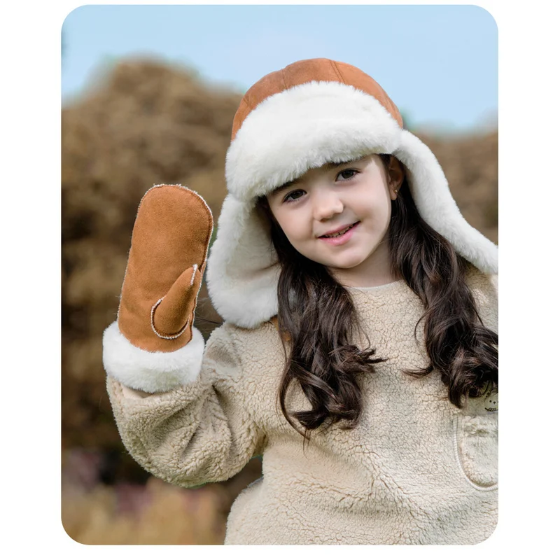 2pcs Winter children's cold hat and gloves set featuring a plush thickened windproof and ear-protecting design perfect for kids