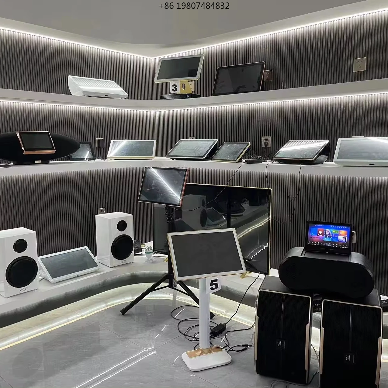 Speakers with 2 Wireless Microphones KTV Player Set Professional Max Karaoke Machine System High-Power Amplifiers and
