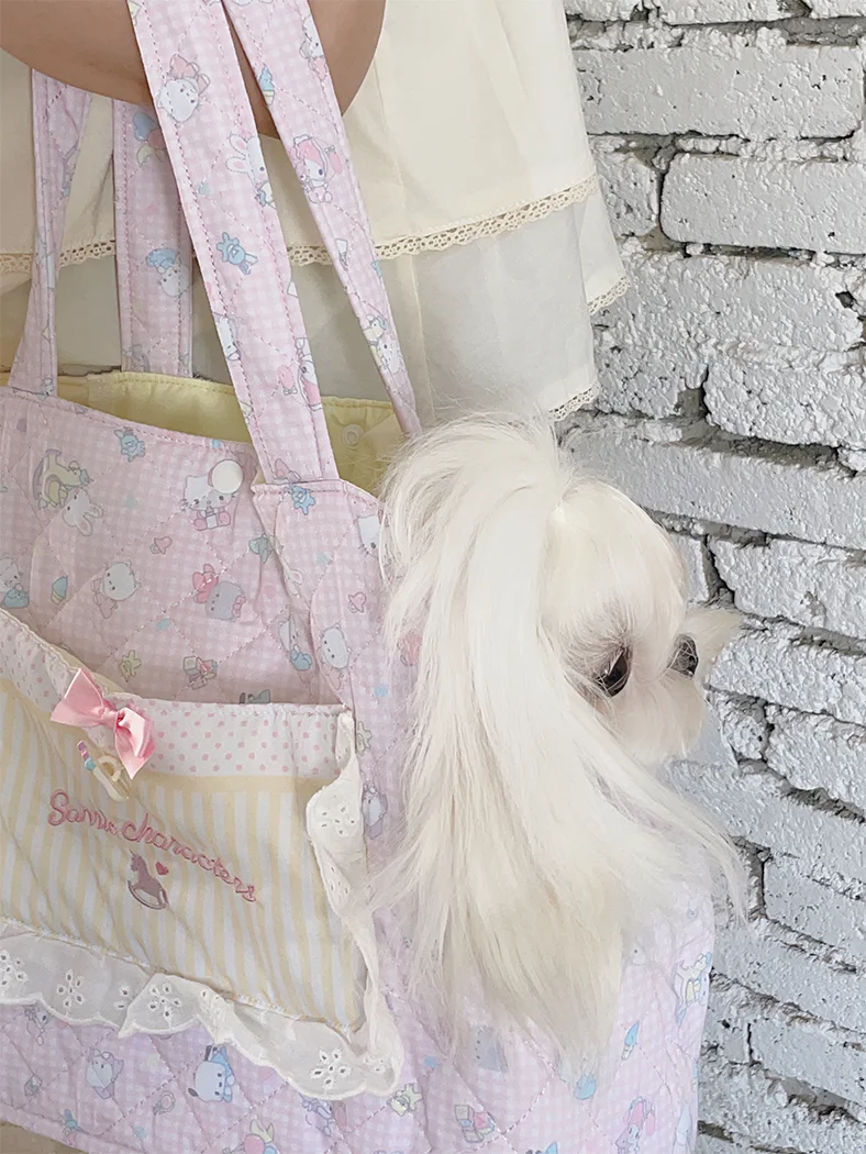 Bottle pet handbag small dog dog out bag Teddy Marzies lace portable cat bag cute department