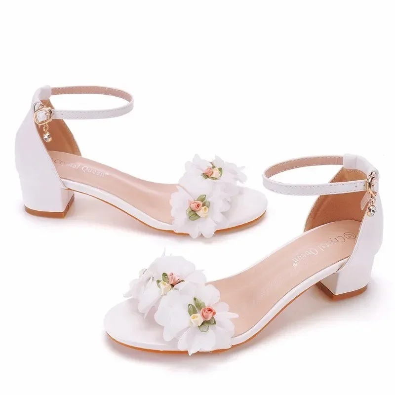 Pumps Women Heeled Sandals Wedding Flower Buckle Strap PU 7CM Square Heel Classics Women Dress Shoes White High Quality