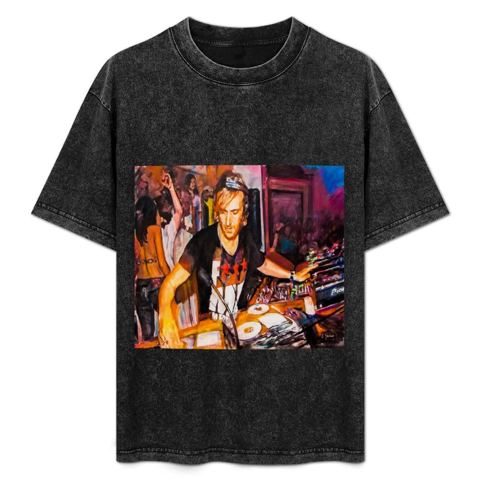 

DJ David Guetta at Pacha, Ibiza T-Shirt funny t shirts cotton man t shirt summer t shirt personalised anime tshirt T-Shirt