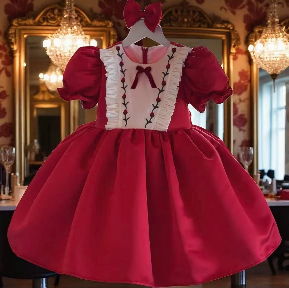 

Летнее платье принцессы с красной цветочной вышивкой для маленьких девочек 0-12 лет, винтажное платье принцессы для фотосессии на день рождения, праздник, Ид, Рождество, B454