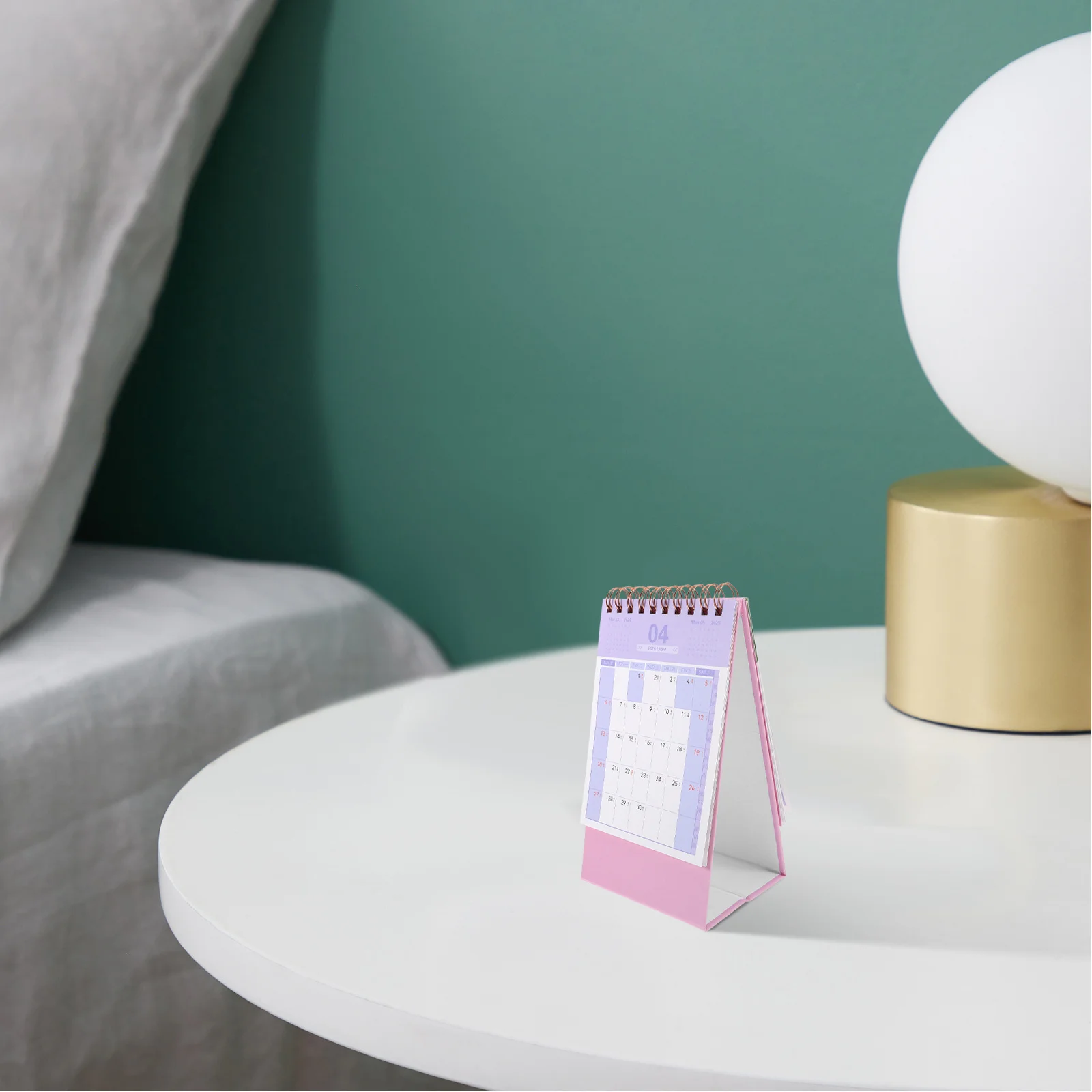 تقويم مكتبي صغير قائم من يوليو 2024 إلى ديسمبر 2025 تصميم بسيط وجديد صفحة الوجه حلقة معدنية ملزمة الكتابة السلسة لا تنزف الحبر #3