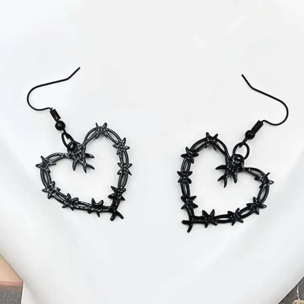 Gothic Punk Black Double-layered Barbed Wire Woven Heart Shape Pendant Dangle Earrings for Men Women Halloween Fashion Jewelry