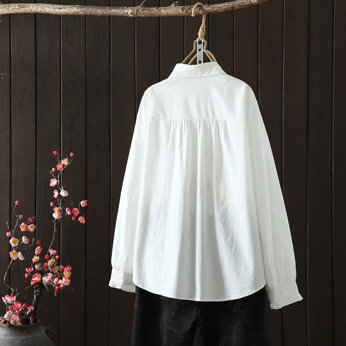 New 2025 Spring Cotton Long Sleeve Shirt, Women Turn-down Collar Folds, Mori Girl Simplicity OL Commute Loose Blouse T53716CC