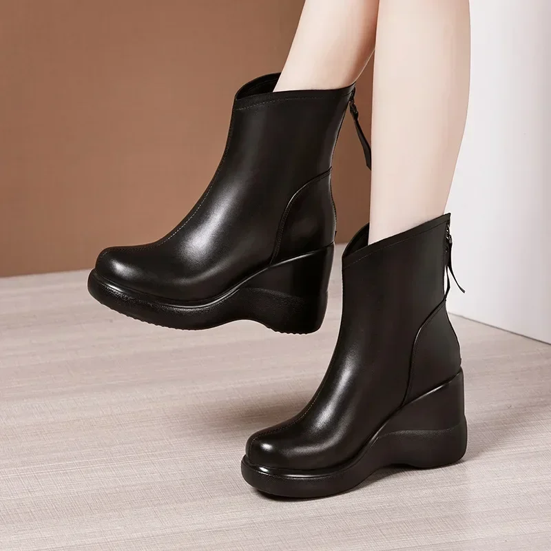 8cm Small Size 32-43 Soft Leather Platform Wedges Shoes Winter Mid Leg Boots with Fur 2024 High Heels Snow Boots for Office Mom