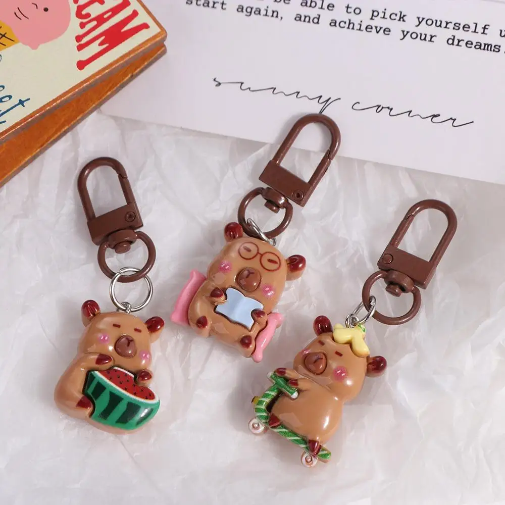 Cartoon Animal Capybara Keychain Resin Creative Capibara Bag Hanging Cute Keyring Kapibara Pendant Car Key Pendant