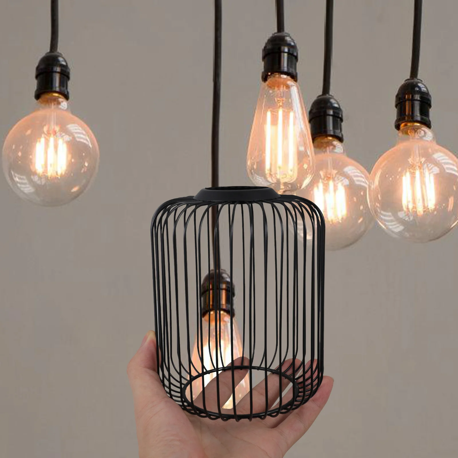 

Retro Iron Art Lampshade Metal Lampshades for Ceiling Lights Bulb Pendant Cover Hollow Design Warm Atmosphere