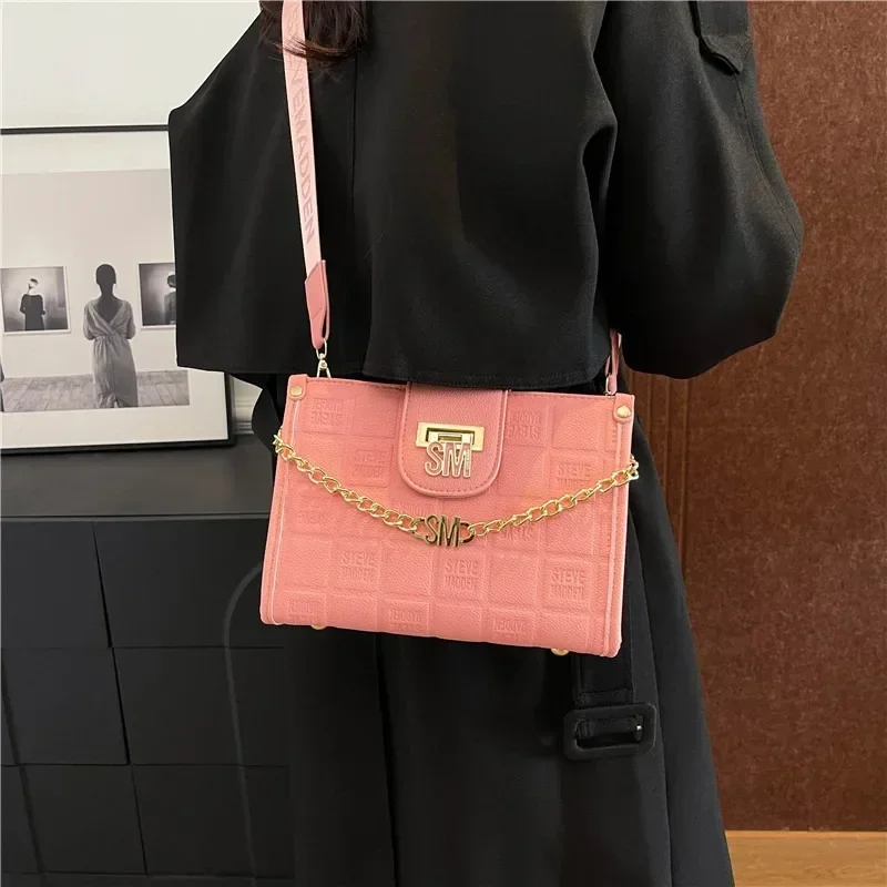 

2025 Women's New Eco-Luxury Embossed Sawtooth Convertible Handheld/Shoulder/Crossbody Bag - Commute Essentials for Ladies