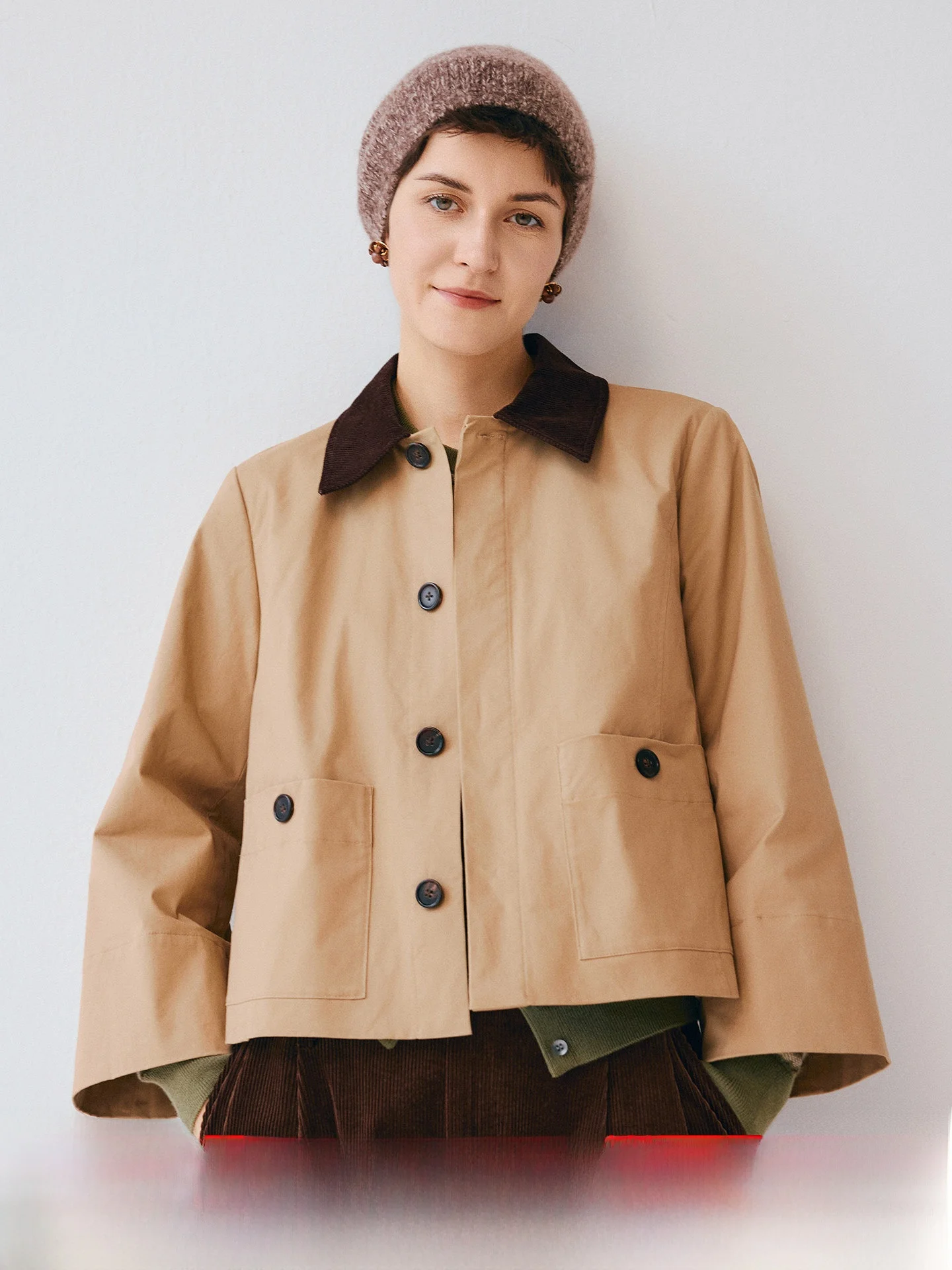 

Youthful Doll Sle Jaet Cotton Lycra Loose Fit ort Length Wide Sves A-Line Hem Workwear Top Simple Design Button Closure