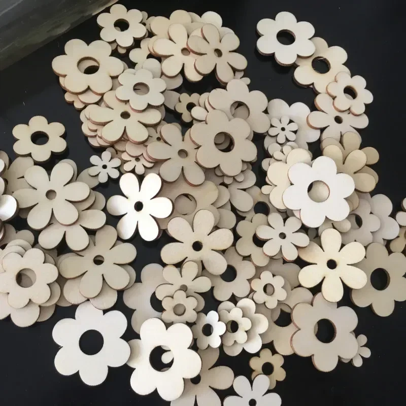 50pcs Wooden Flowers Ornaments with Hole Wooden Flowers Shape Blank Embellishments for DIY Craft Wedding Christmas Decor