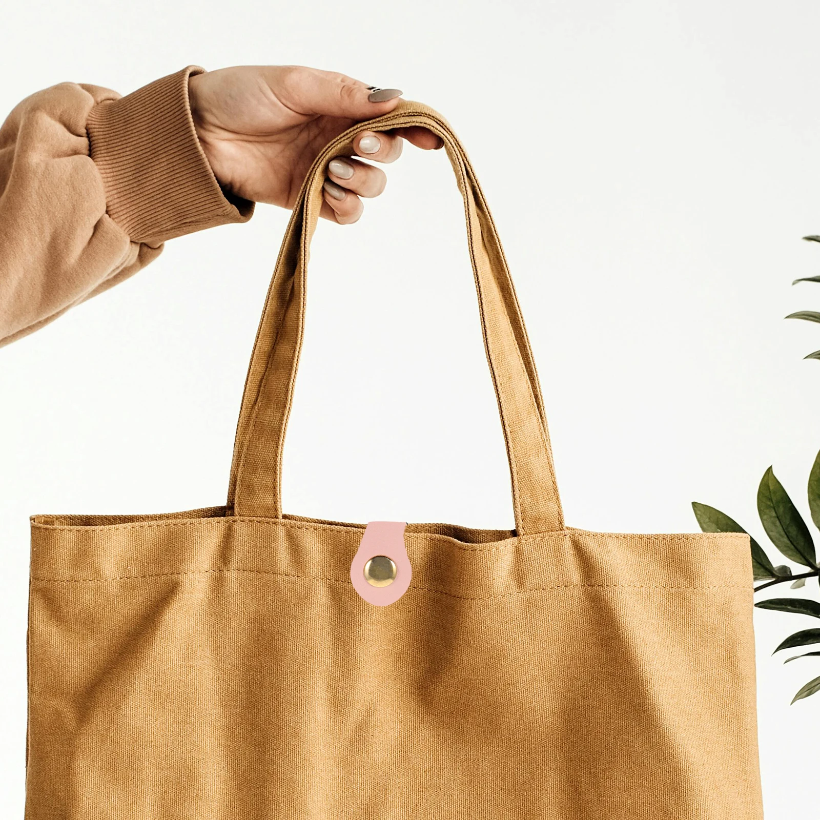 

8 Sets PU Buckles Brown Pink Black White Snap Closures for Bags DIY Craft Costume Supply Tote Strap Replacements