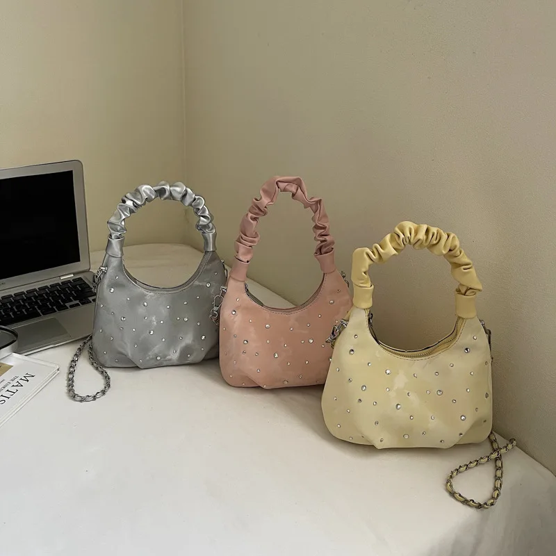 حقيبة كروس مبطنة أنيقة 2025 للنساء، حبال بمقبض علوي أنيق، حقيبة عصرية مع جيب داخلي للتنقل والمواعدة #1