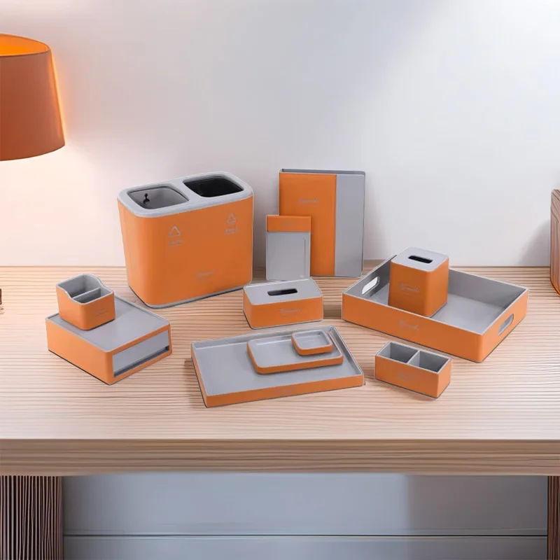 

Luxury Eco-friendly Hotel Amenities Guests Room Set in Leather Products