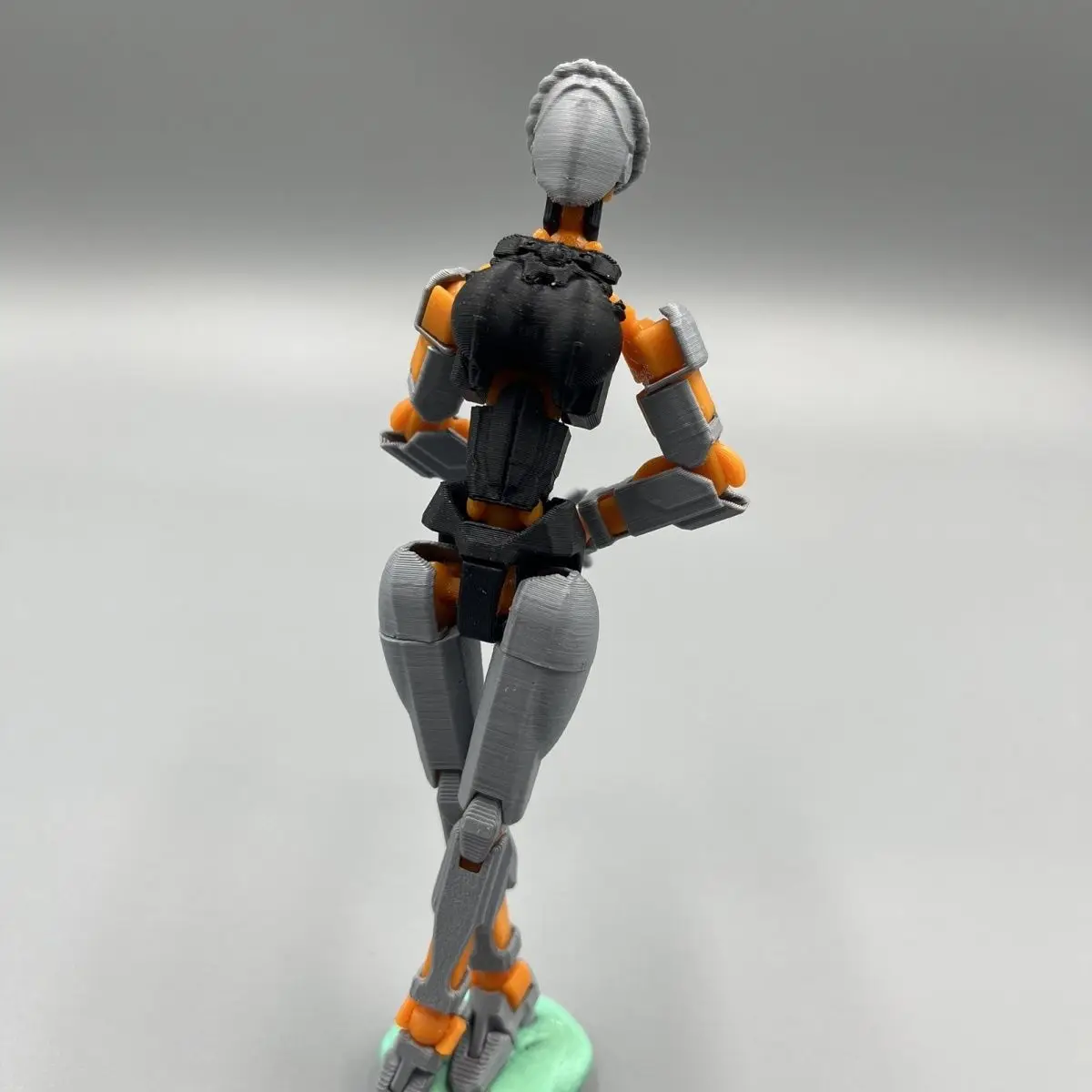 Figuras de acción femeninas impresas en 3d, articulación de corazón Atom, varilla educativa móvil, montaje de extremo, artesanía en miniatura, decoración