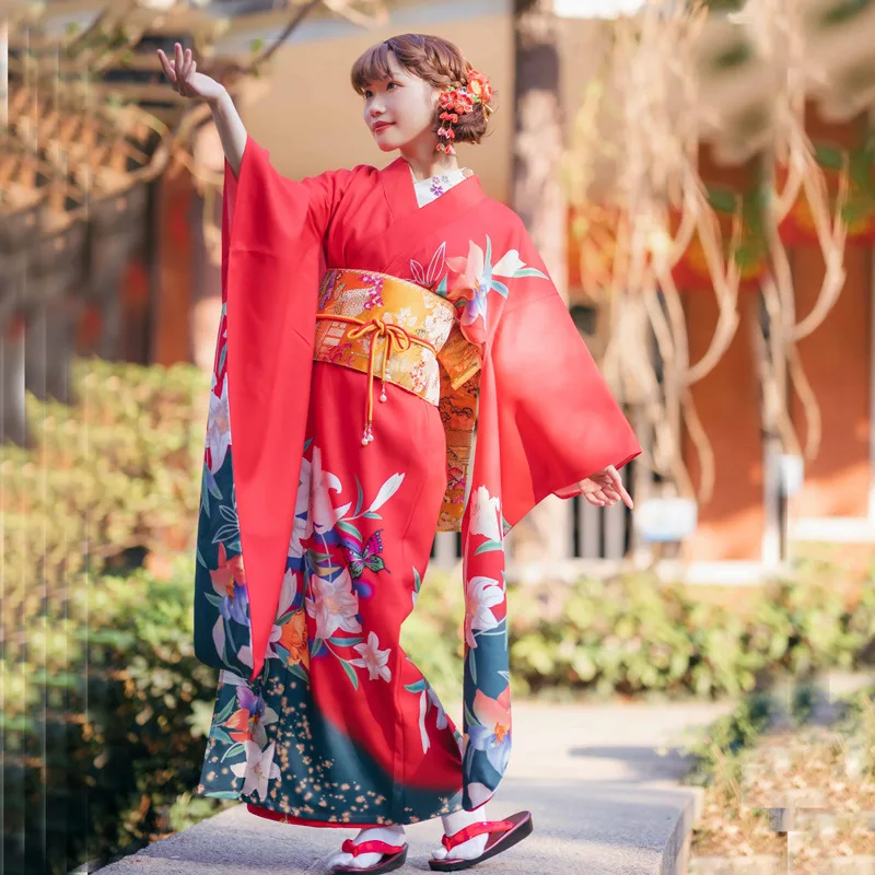 Japanese Style Women's Long Sleeve Kimono Red Color Flower Prints Formal Yukata Stage Performance Dress Cosplay Costume